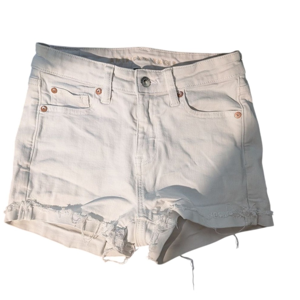 American‎ Eagle White High Rise Mom Cuffed Jean Shorts- Size 4